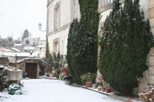 Le Voltaire Bed & Breakfast Airvault Dış mekan fotoğraf